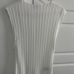 Zara White Ribbed Sleeveless Top